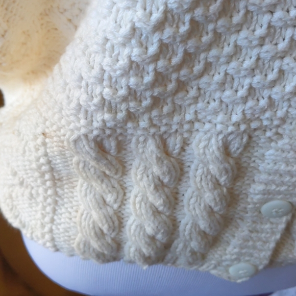 Cotton cable sweater - Picture 4 of 14